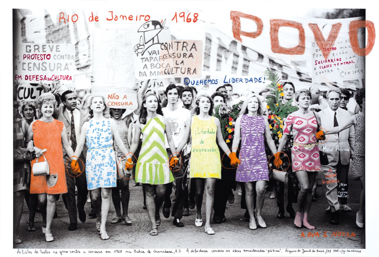 «Rio de Janeiro, 1968», «A rua é nossa». Da série «1968: El fuego de las ideas». Fotografia de arquivo a preto e branco. © Agencia Jornal do Brasil.