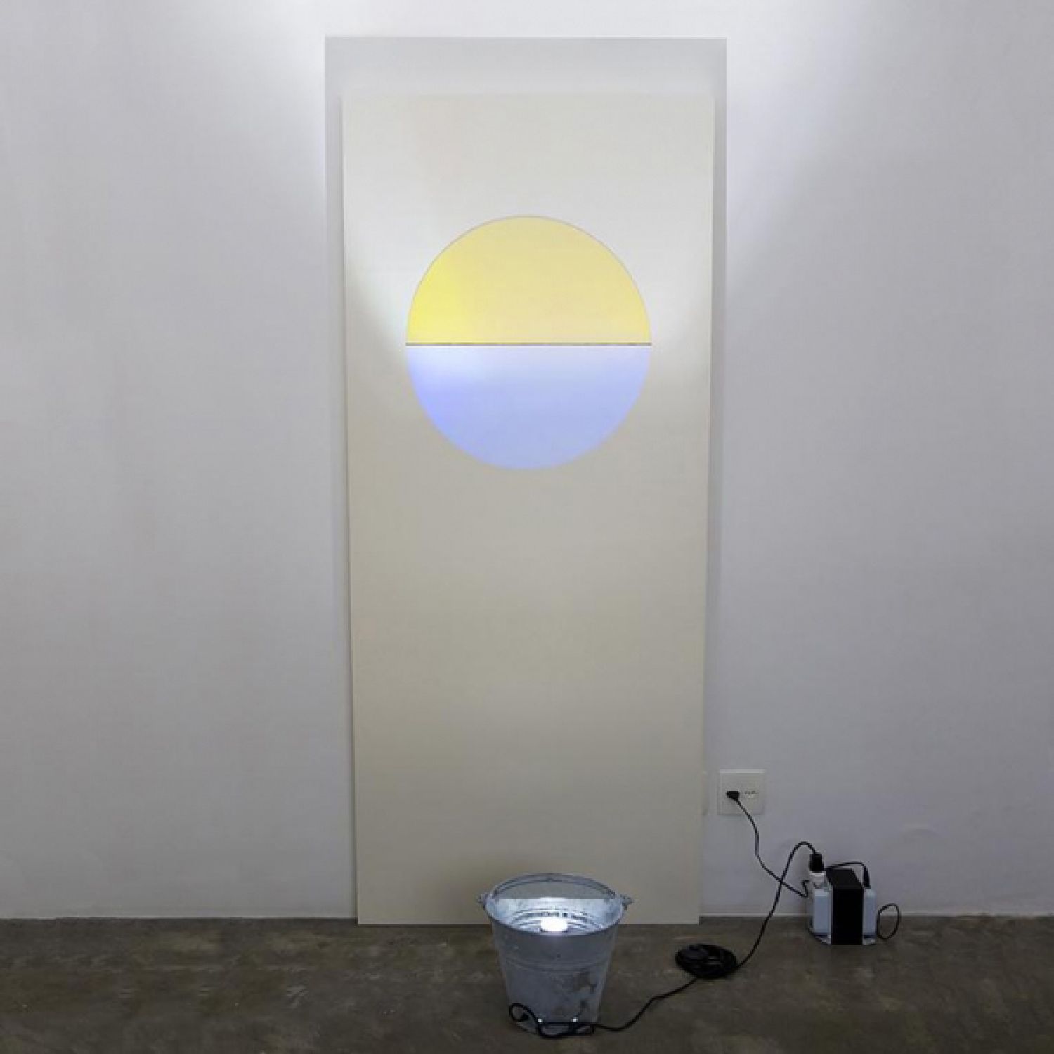 Olafur Eliasson, «Sunset Door», 2002 