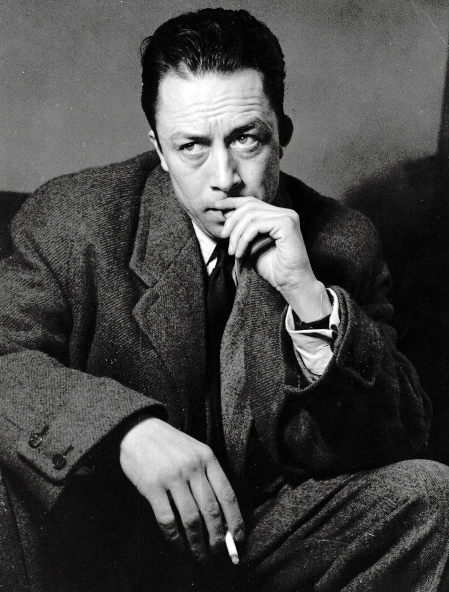 Albert Camus por Kurt Hutton