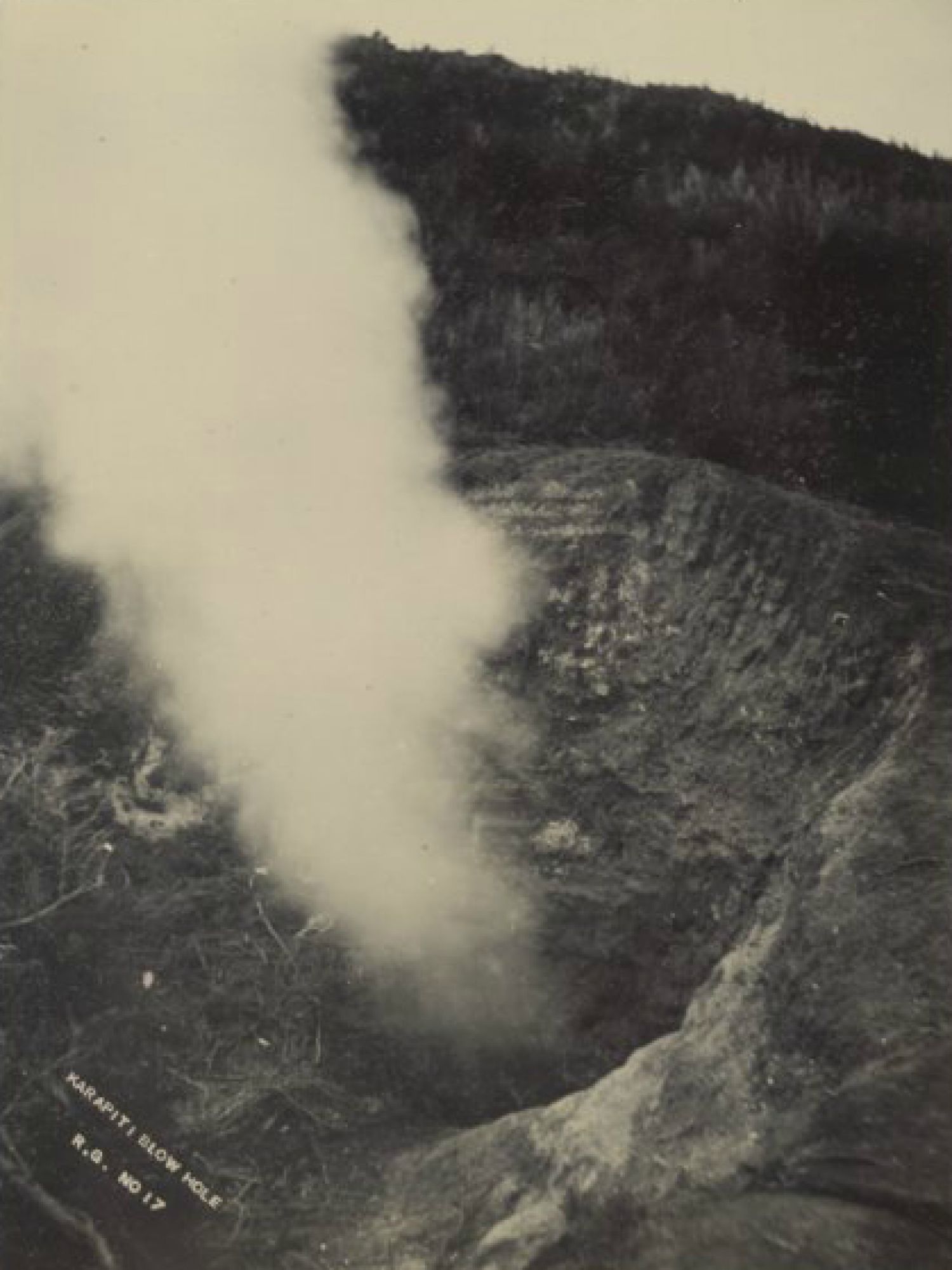 Josiah Martin – Karapiti Blowhole, «Wairakei, Nova Zelândia», 1894 ou 95