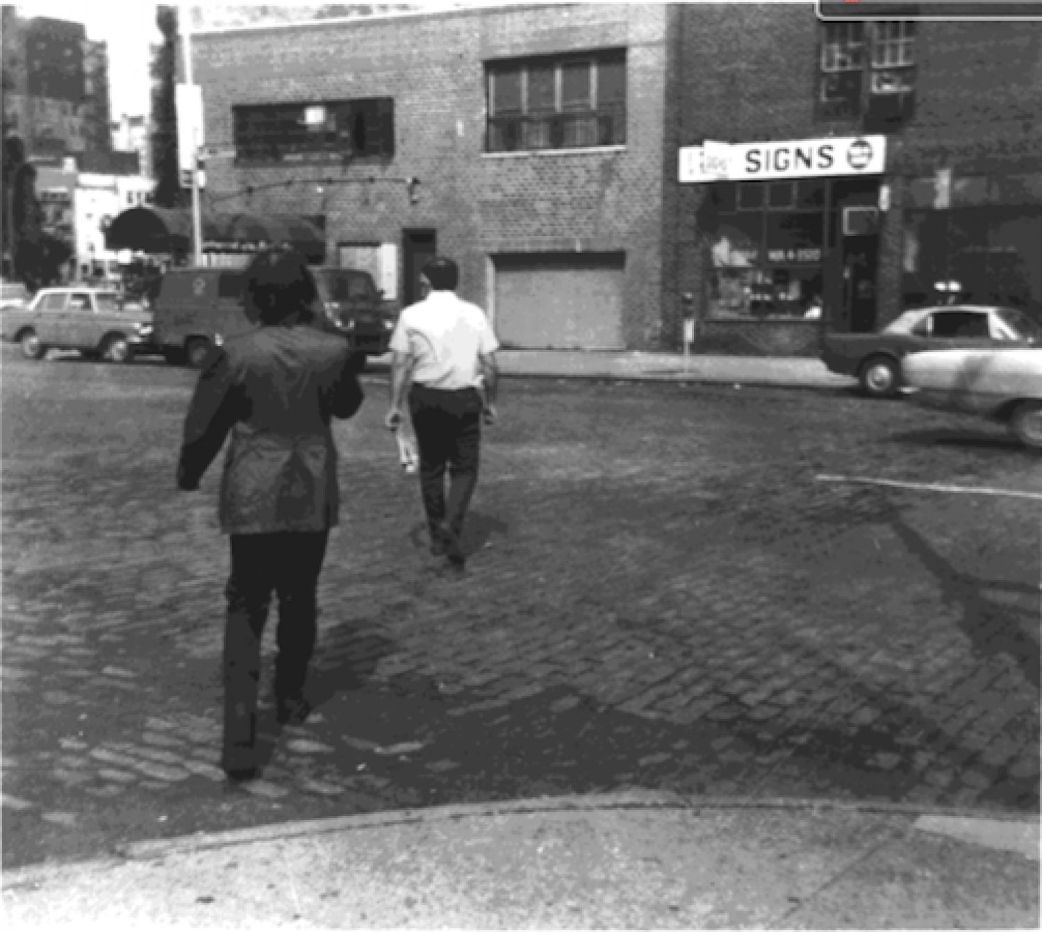 Vito Acconci, «Following Piece», between October 3 and 25, 1969, performance, photograph © Vito Acconci 2008