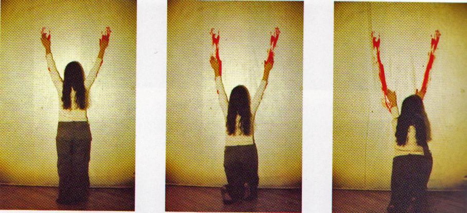 Ana Mendieta, «body tracks», 1982